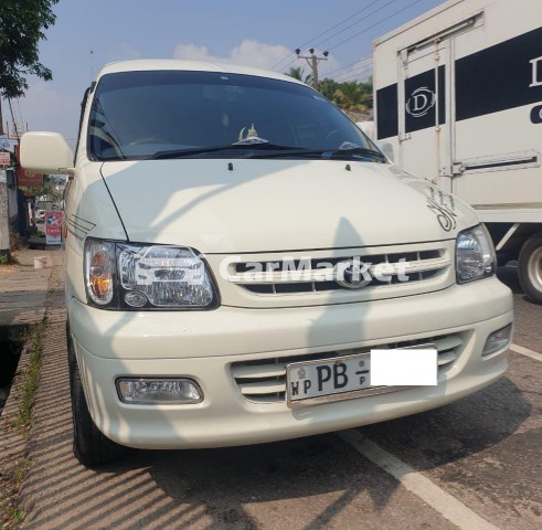 Image Toyota Noah KR42 2003